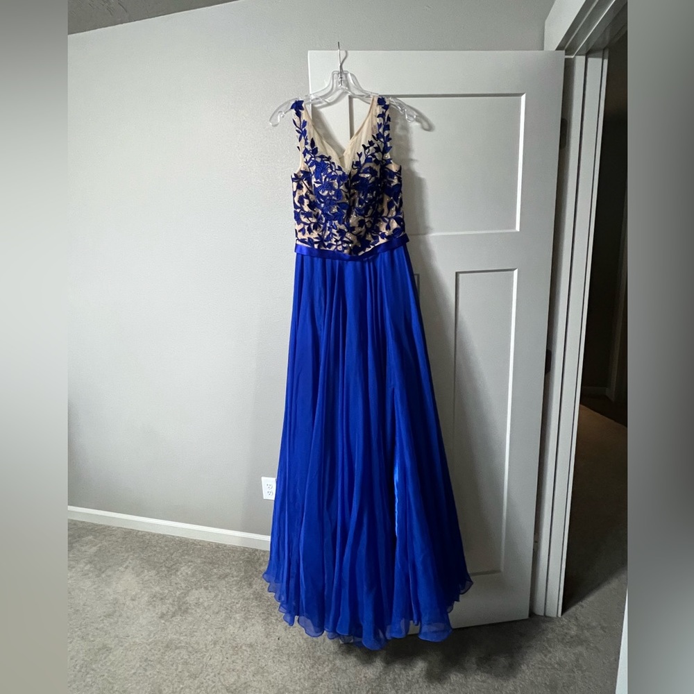 Sherri hill prom dress